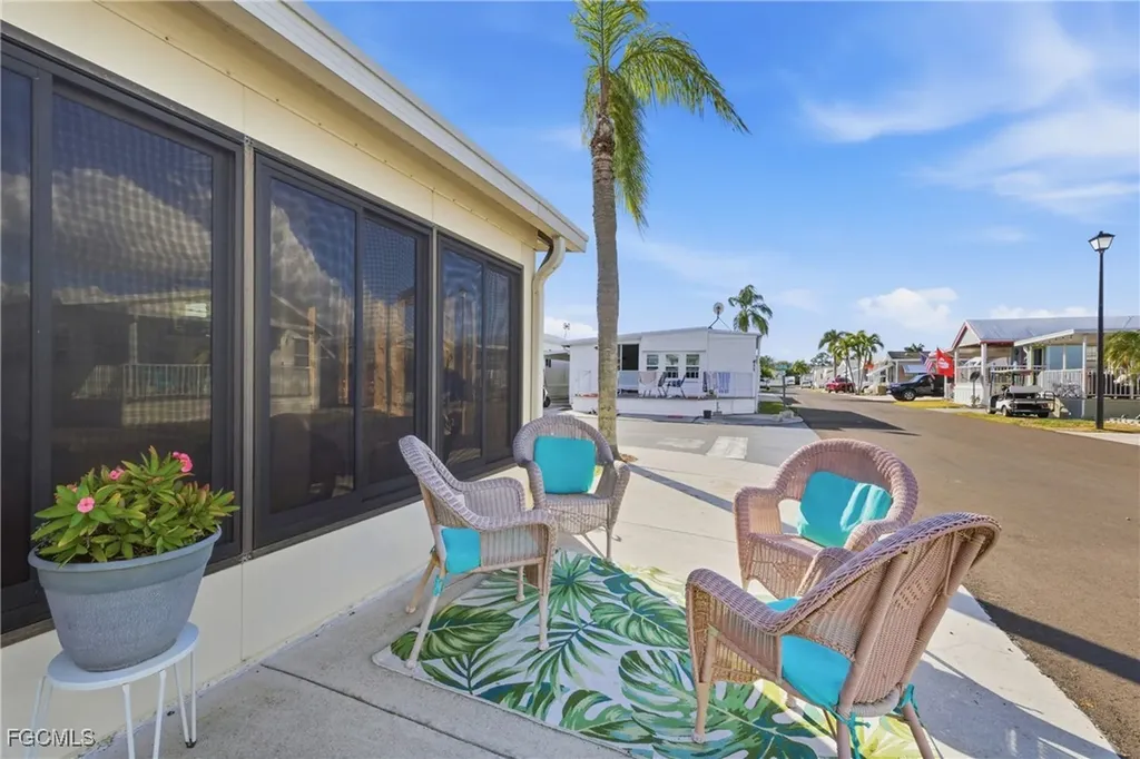 16301 Waxwing Lane Fort Myers FL 33908