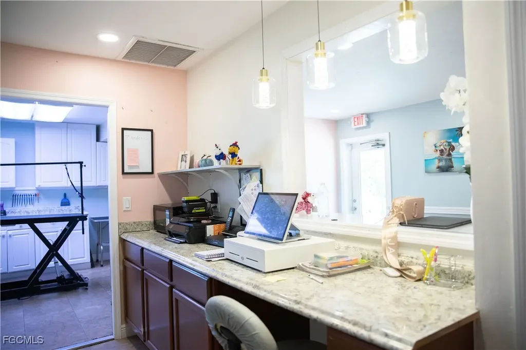 2828 Santa Barbara Boulevard Cape Coral FL 33914
