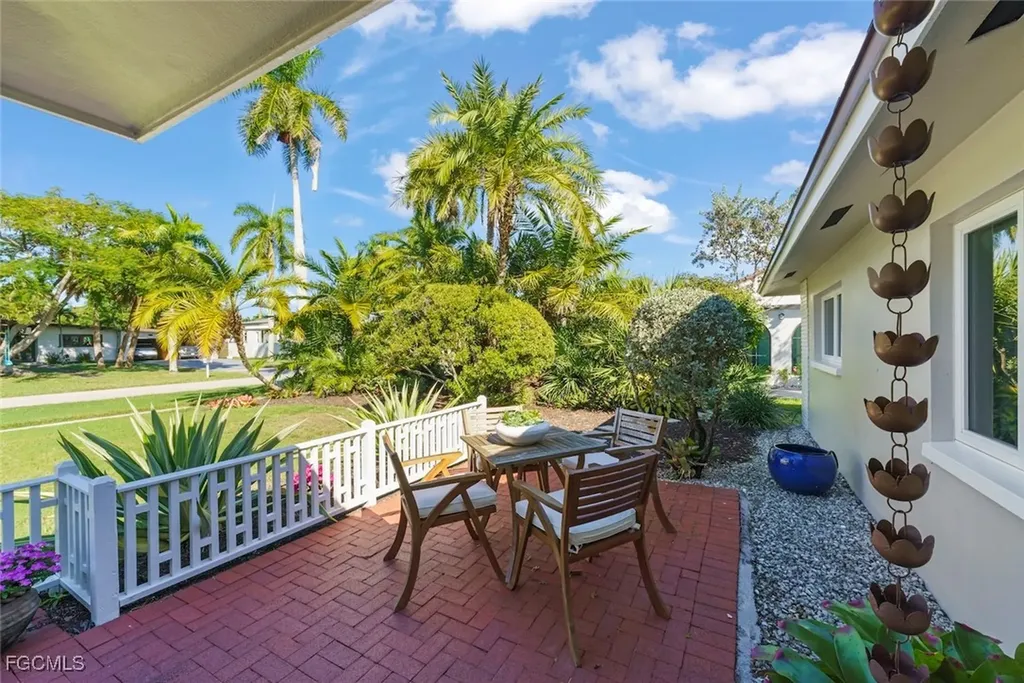 3325 Avocado Drive Fort Myers FL 33901