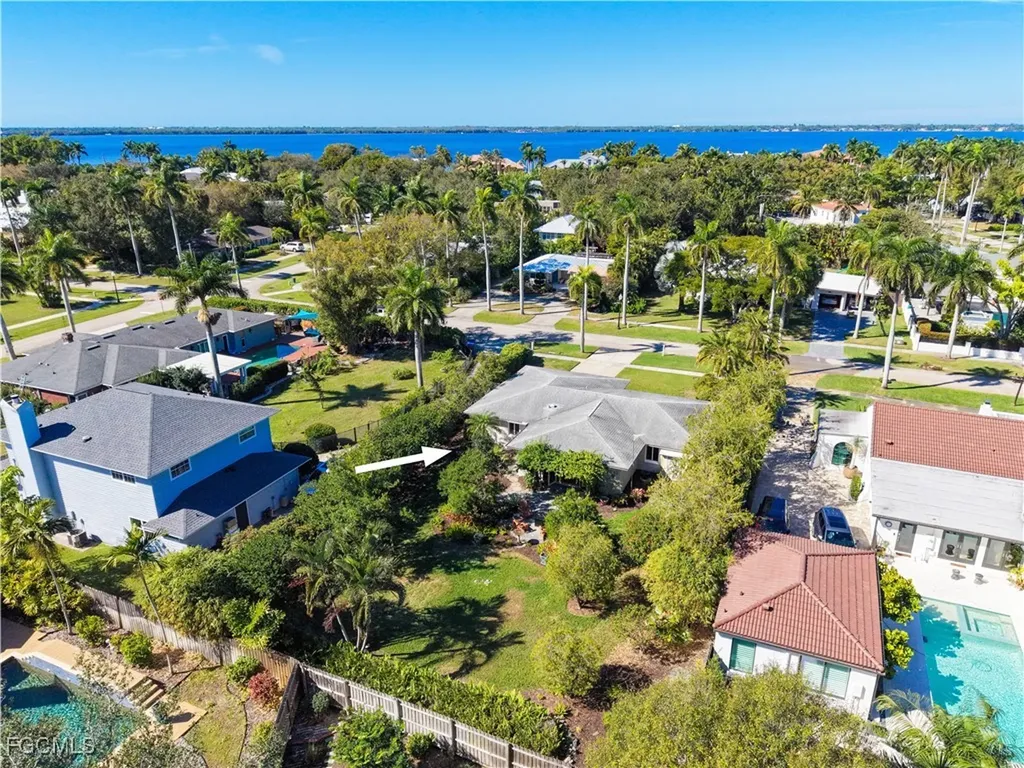 3325 Avocado Drive Fort Myers FL 33901