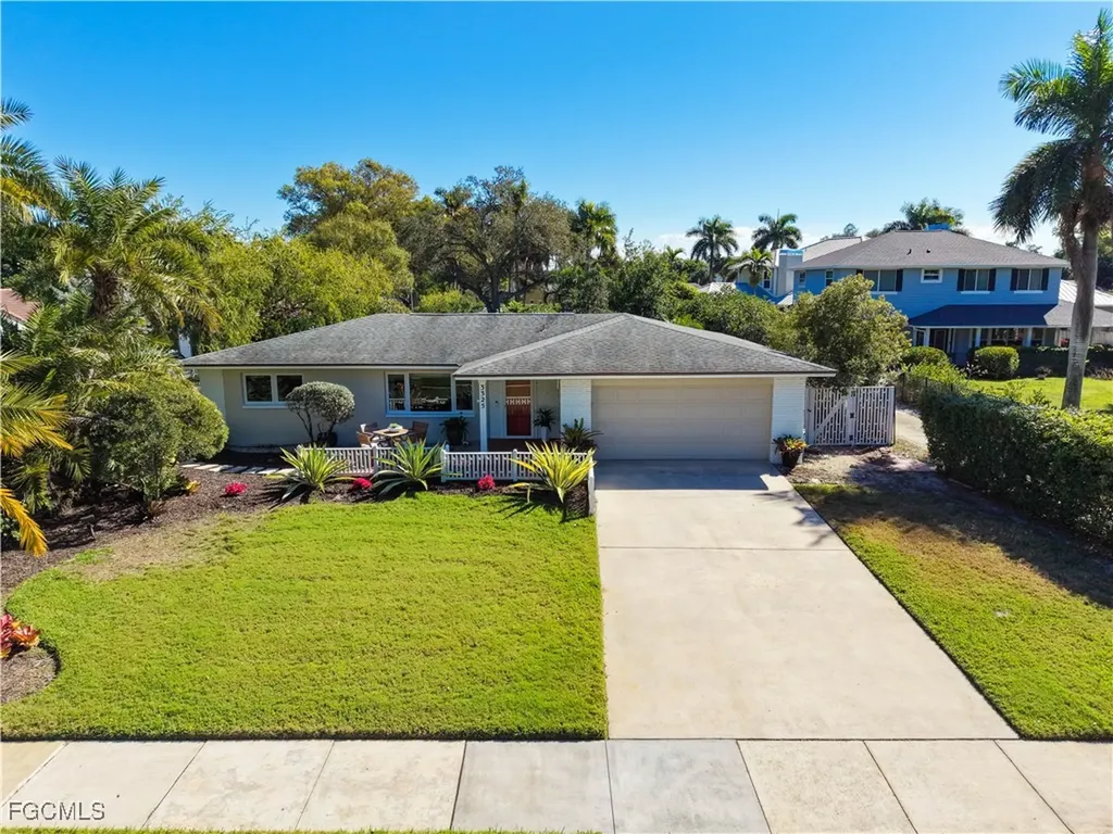 3325 Avocado Drive Fort Myers FL 33901