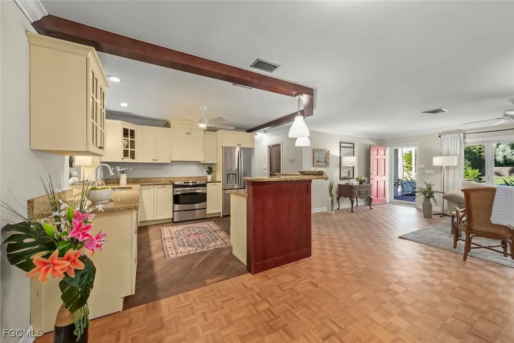 3325 Avocado Drive Fort Myers FL 33901