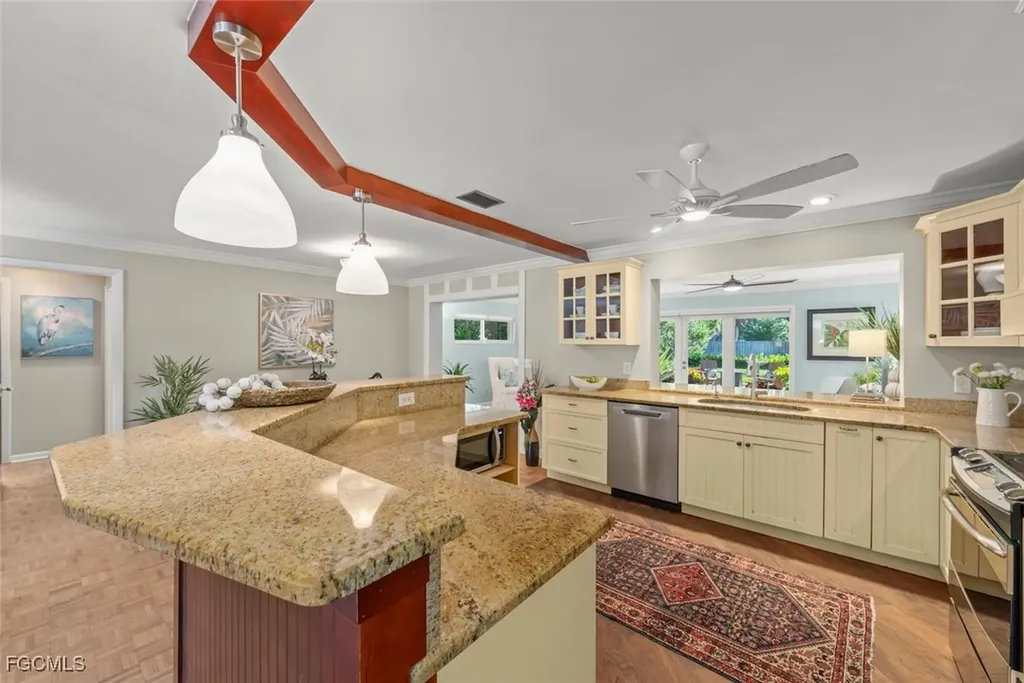 3325 Avocado Drive Fort Myers FL 33901