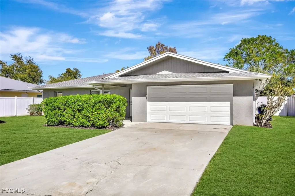 Fort Myers FL, 793 Sunset Vista Drive