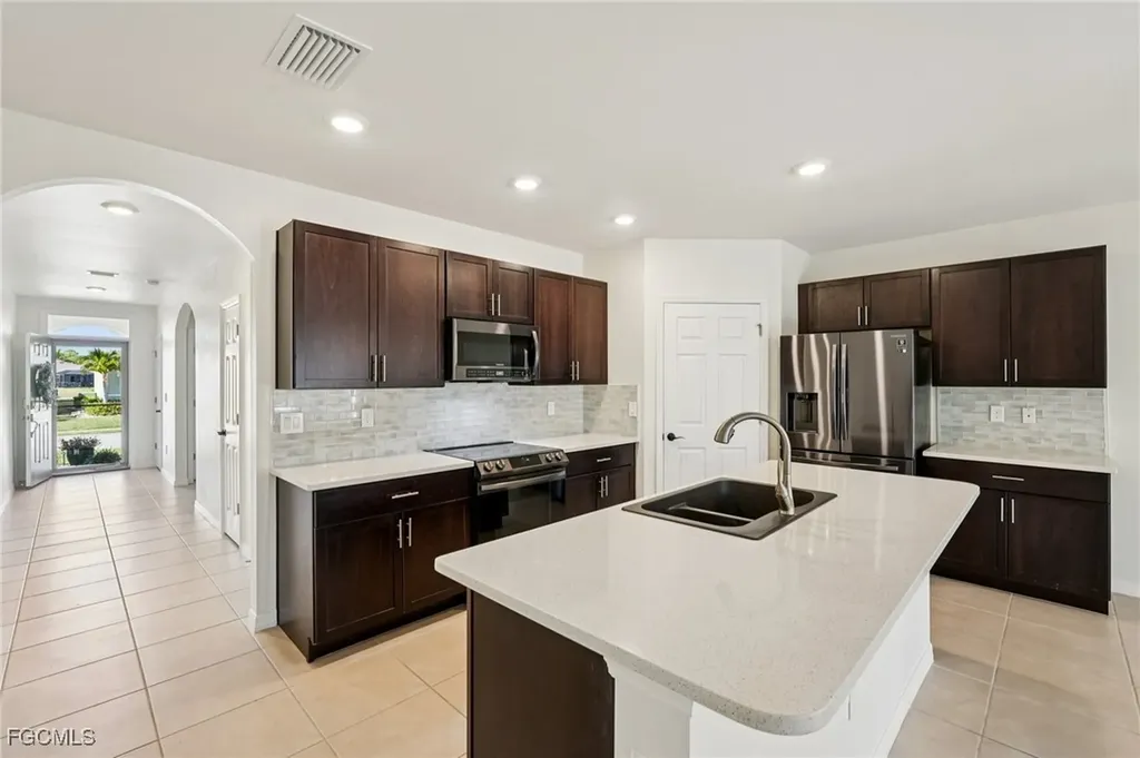 2188 Pigeon Plum Way North Fort Myers FL 33917