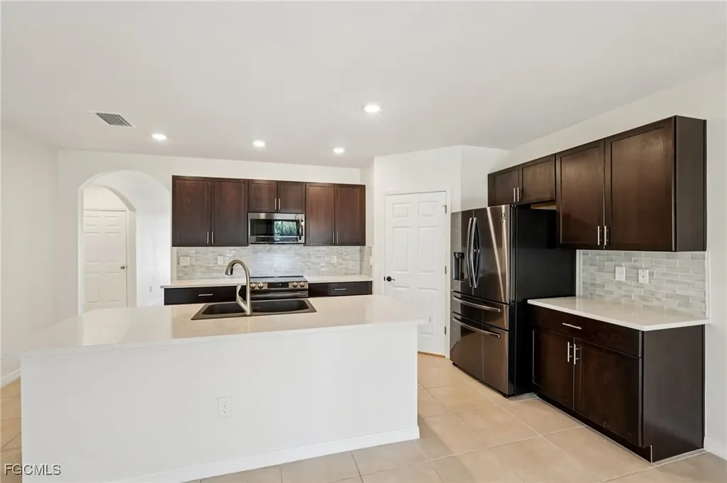2188 Pigeon Plum Way North Fort Myers FL 33917