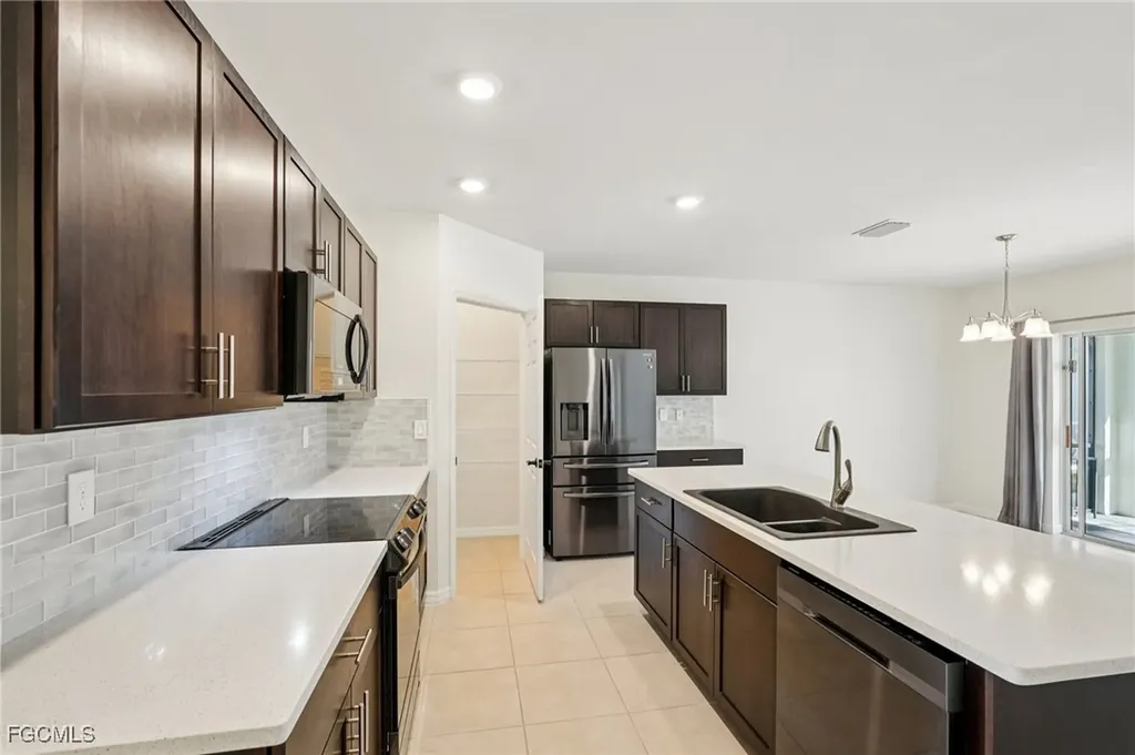 2188 Pigeon Plum Way North Fort Myers FL 33917
