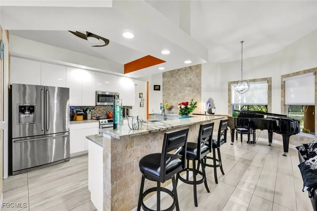 8596 Southwind Bay Circle Fort Myers FL 33908