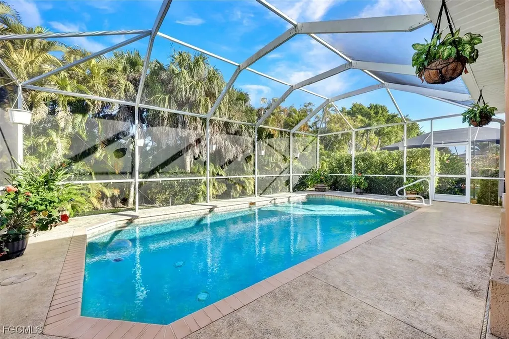 8596 Southwind Bay Circle Fort Myers FL 33908