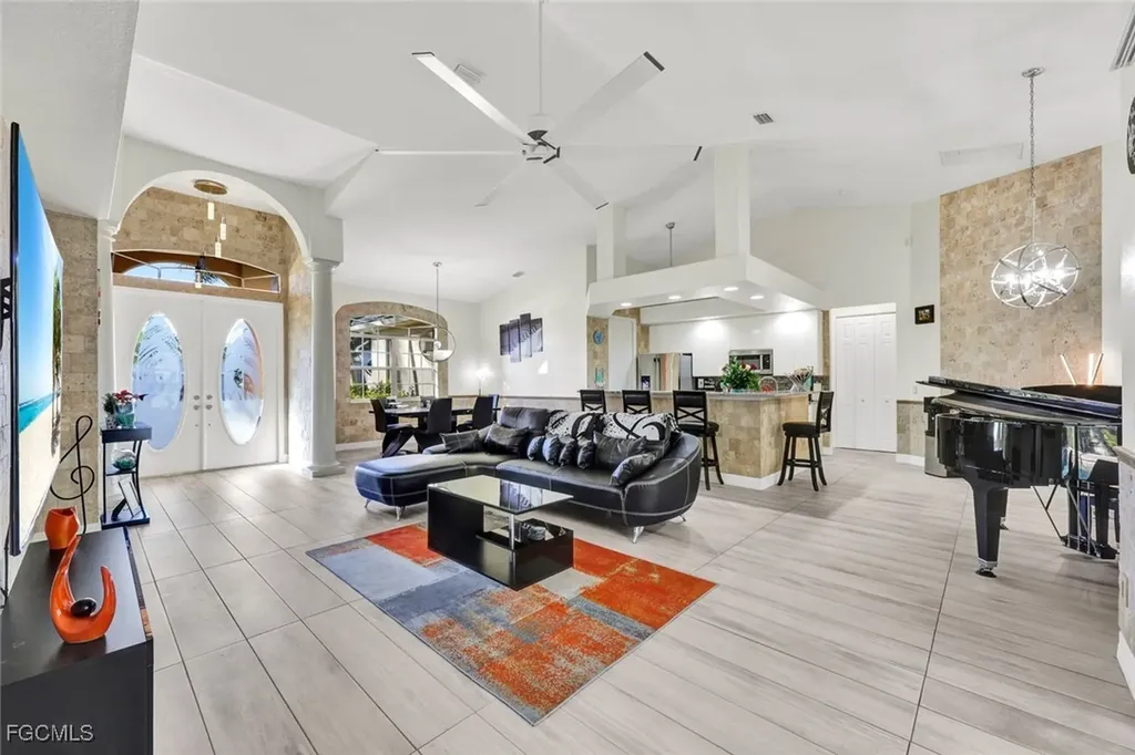8596 Southwind Bay Circle Fort Myers FL 33908
