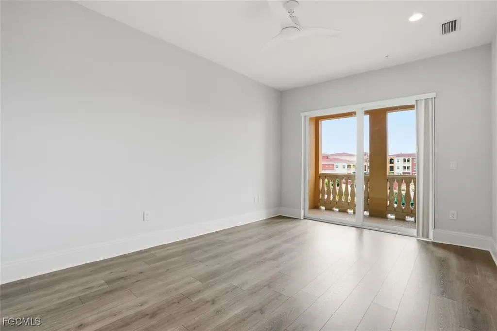 21490 Strada Nuova Circle Estero FL 33928