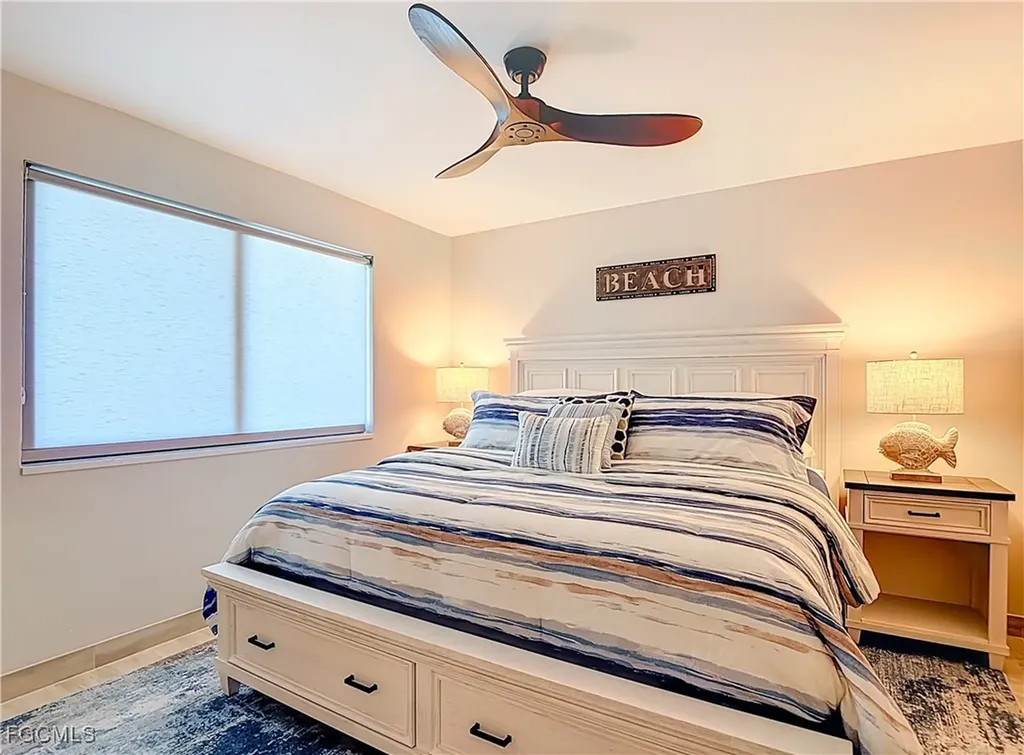 10851 Gulf Shore Drive Naples FL 34108