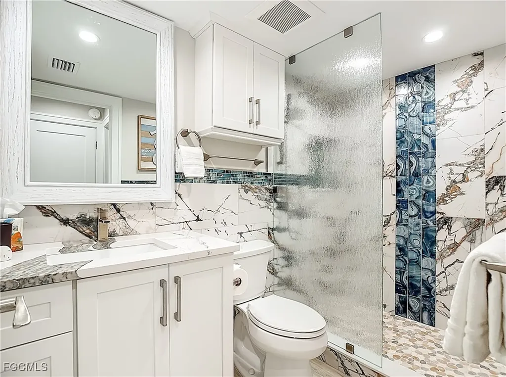 10851 Gulf Shore Drive Naples FL 34108