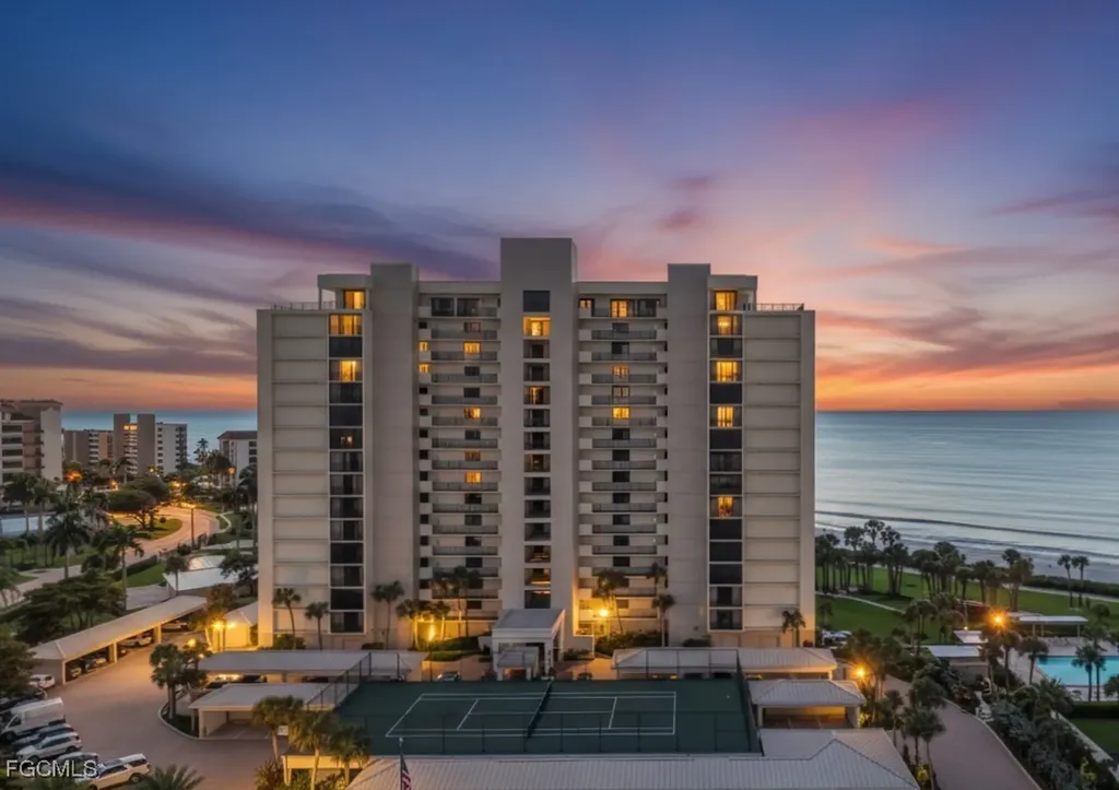10851 Gulf Shore Drive Naples FL 34108