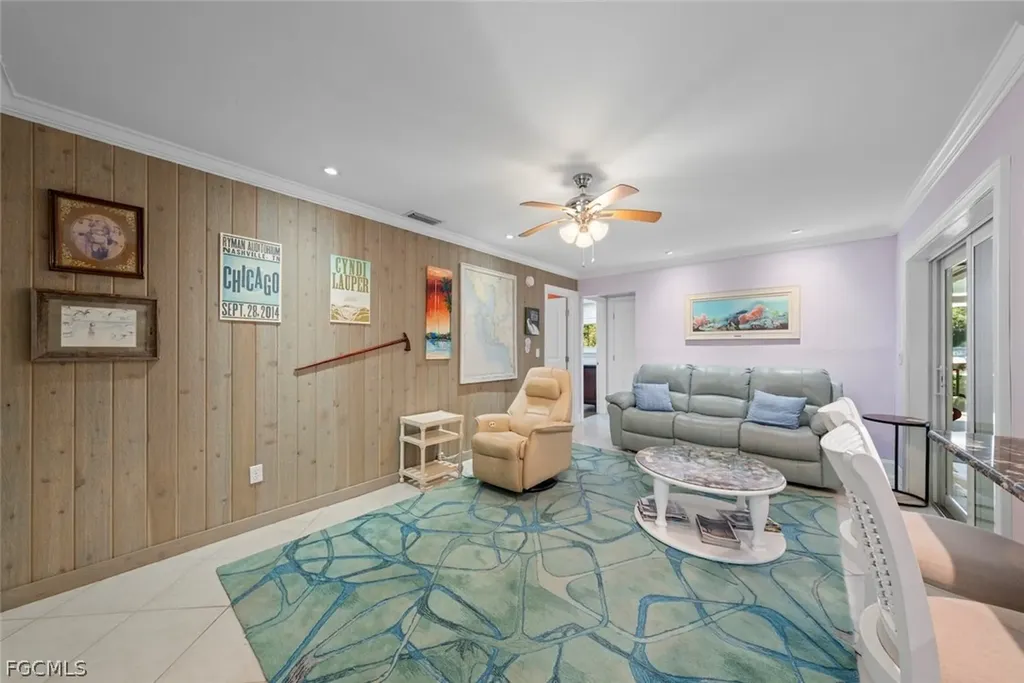 1056 S Yachtsman Drive Sanibel FL 33957