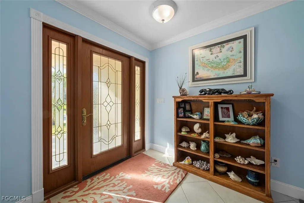 1056 S Yachtsman Drive Sanibel FL 33957