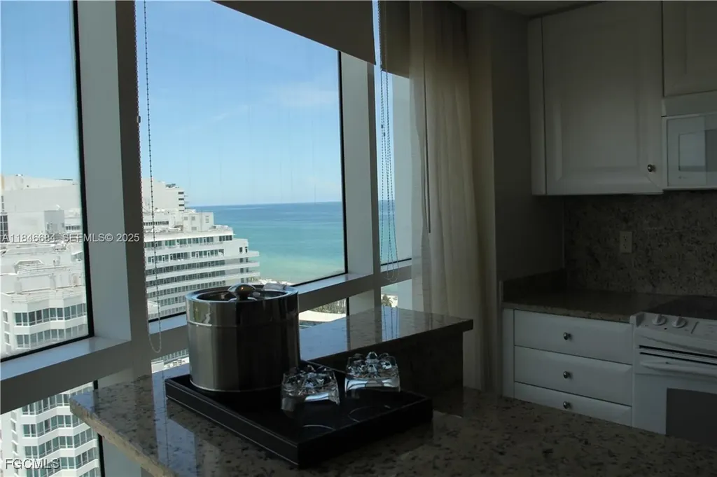 4401 Collins Avenue Miami Beach FL 33140-3227