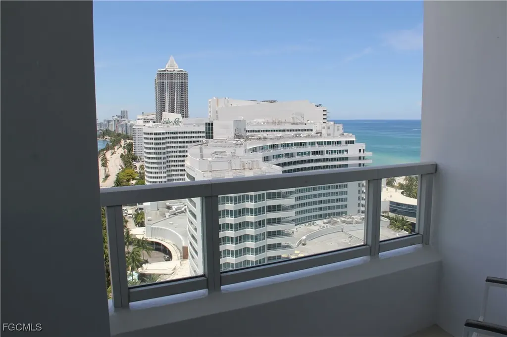 4401 Collins Avenue Miami Beach FL 33140-3227