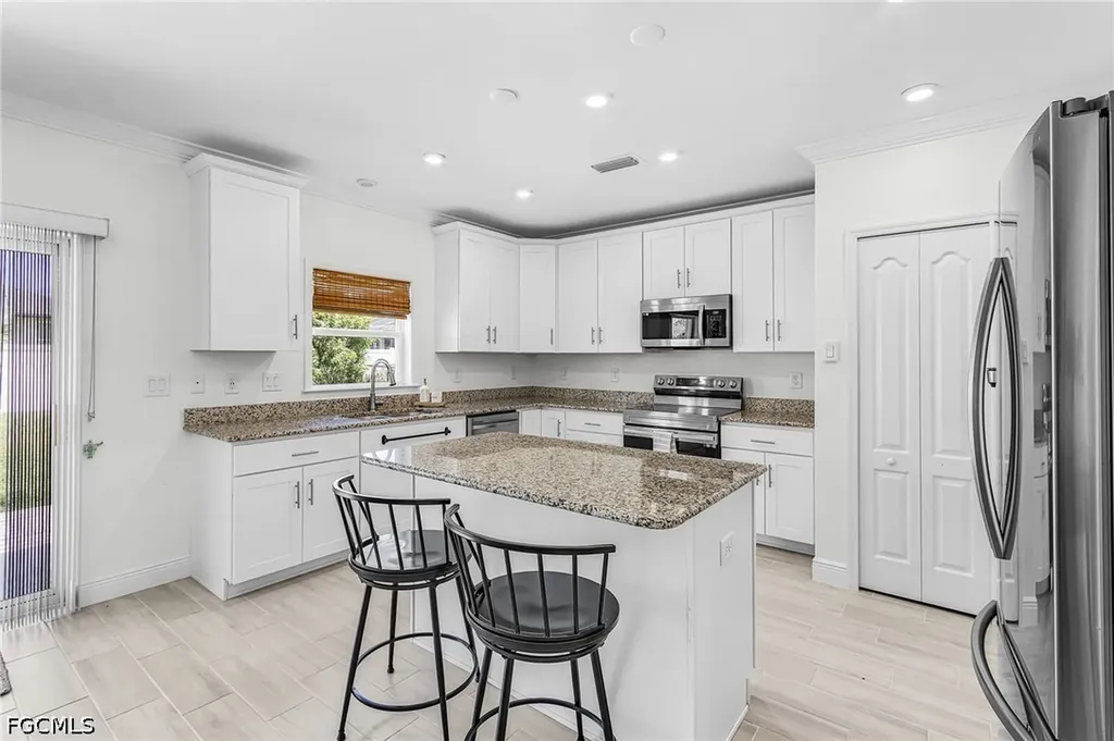 2235 SW 2nd Lane Cape Coral FL 33991