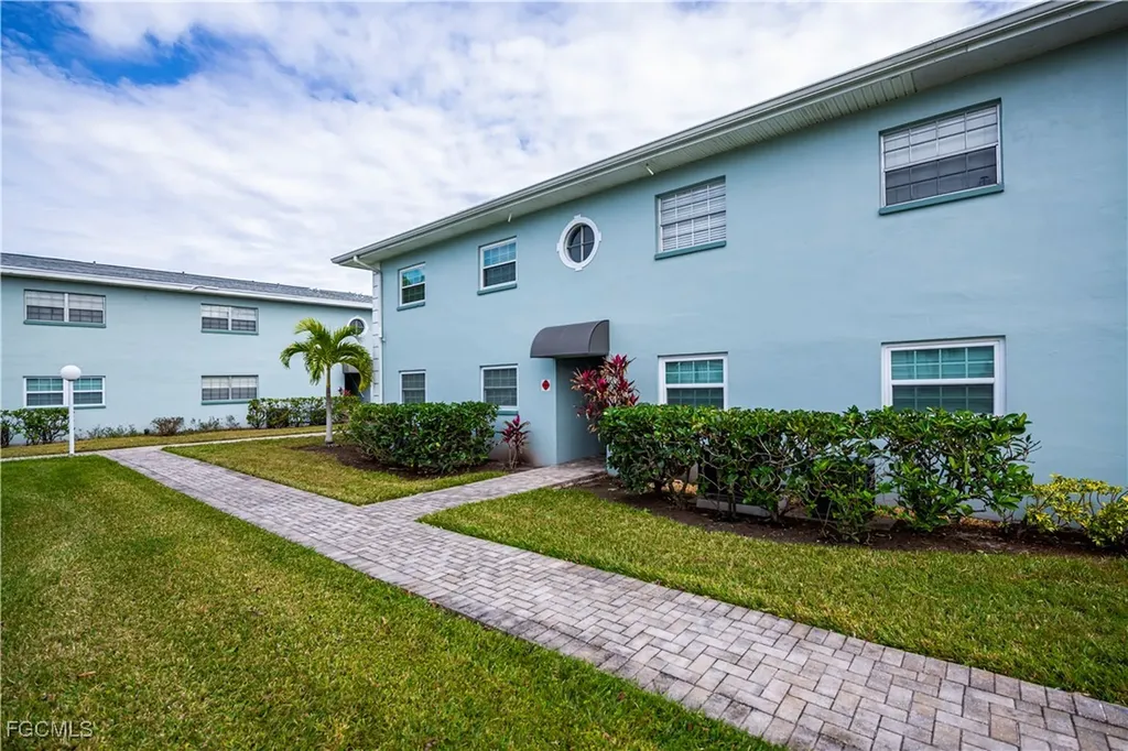 3324 N Key Drive North Fort Myers FL 33903