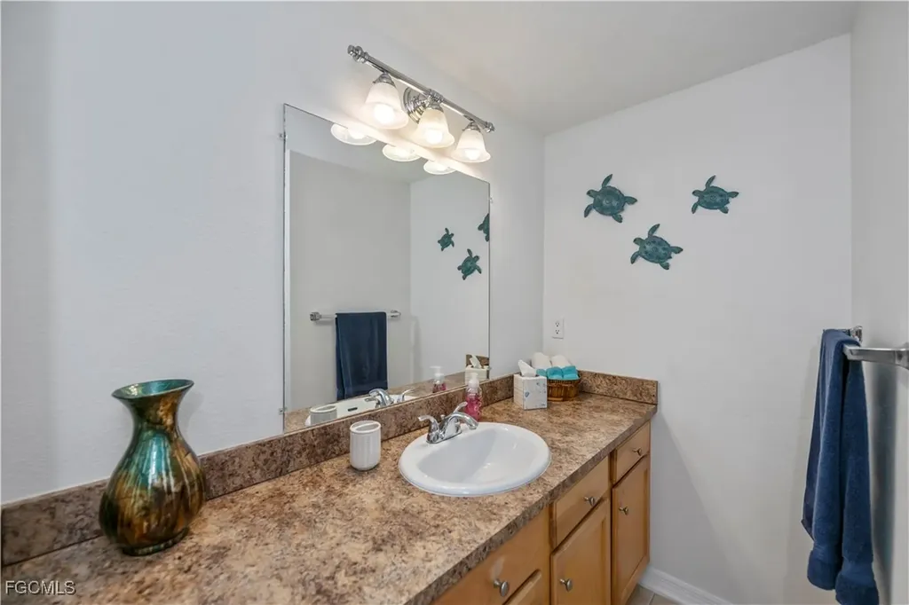 3324 N Key Drive North Fort Myers FL 33903