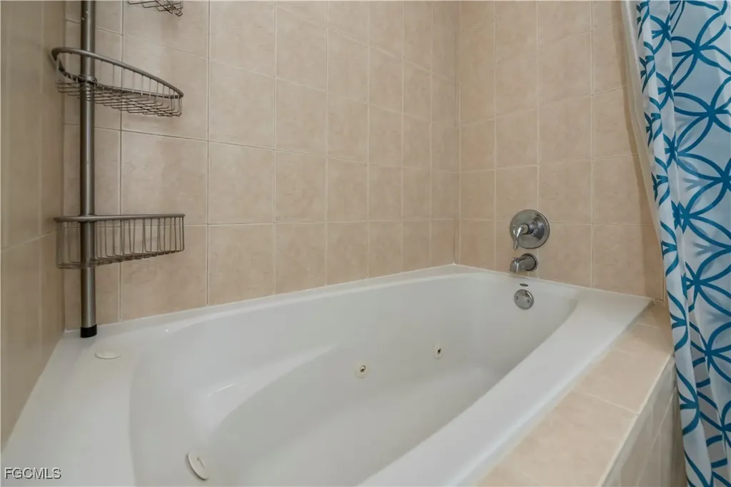 3324 N Key Drive North Fort Myers FL 33903