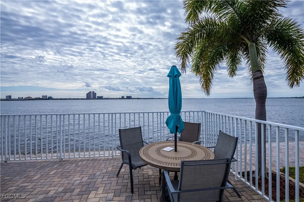 3324 N Key Drive North Fort Myers FL 33903