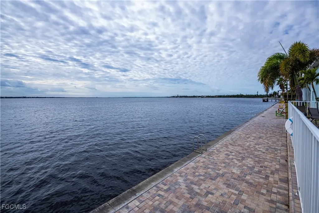 3324 N Key Drive North Fort Myers FL 33903
