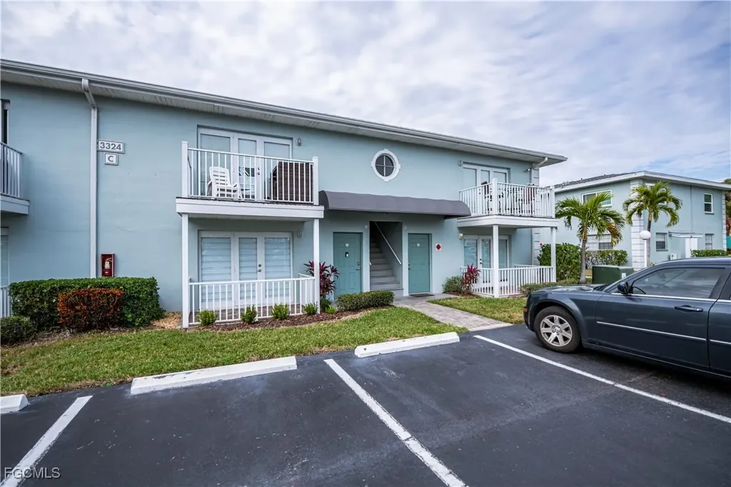 3324 N Key Drive North Fort Myers FL 33903