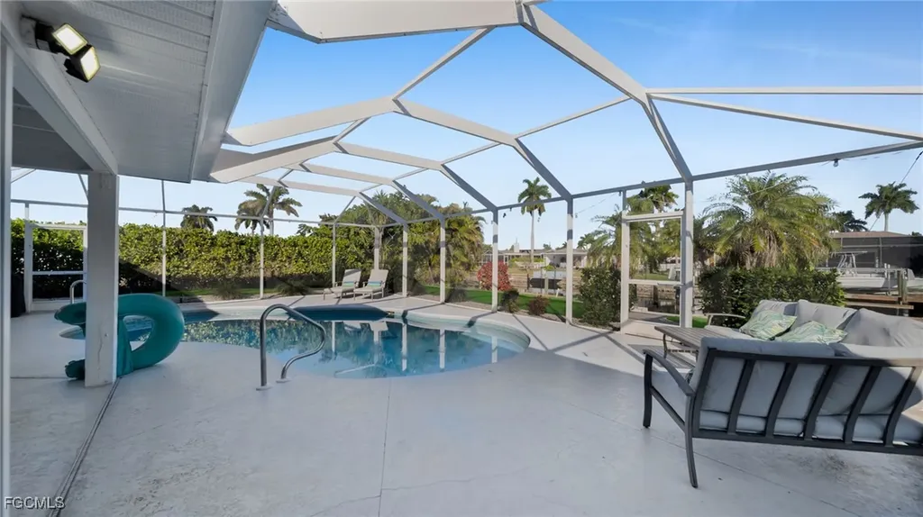 4919 SW 3rd Avenue Cape Coral FL 33914