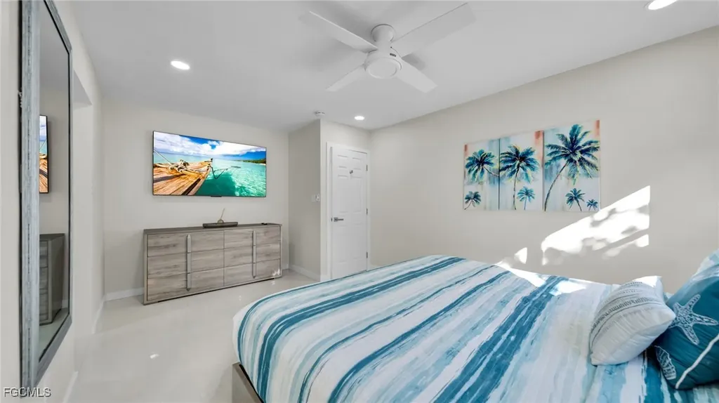 4919 SW 3rd Avenue Cape Coral FL 33914