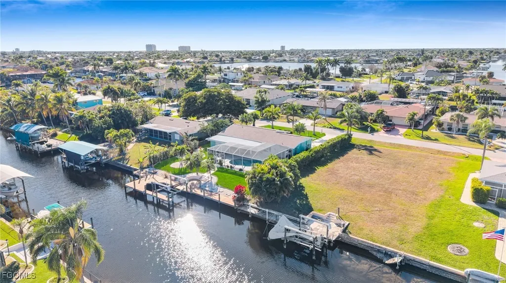 4919 SW 3rd Avenue Cape Coral FL 33914