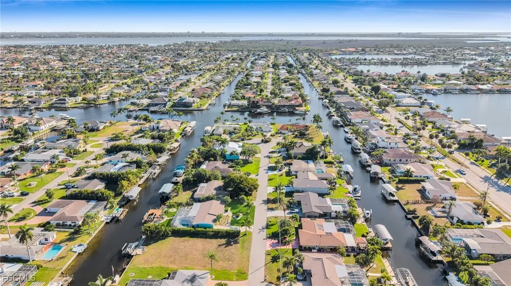 4919 SW 3rd Avenue Cape Coral FL 33914
