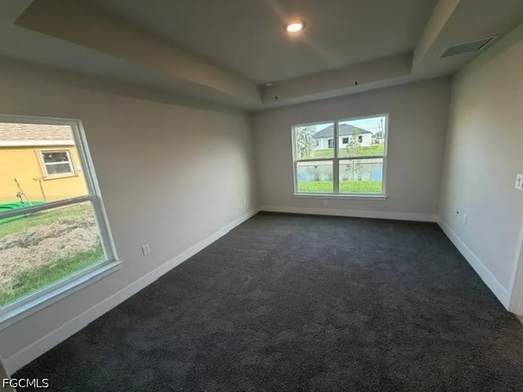 226 NE 15th Terrace Cape Coral FL 33909