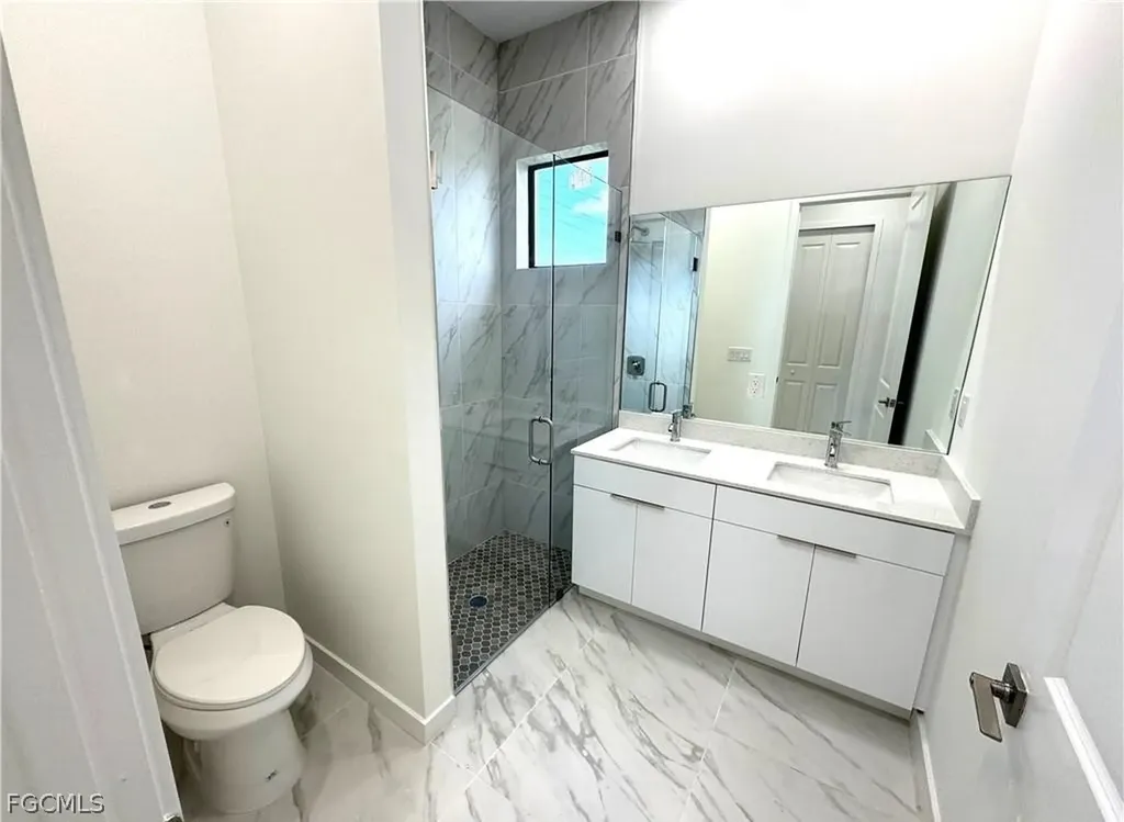 1247 Kismet Parkway W Cape Coral FL 33993