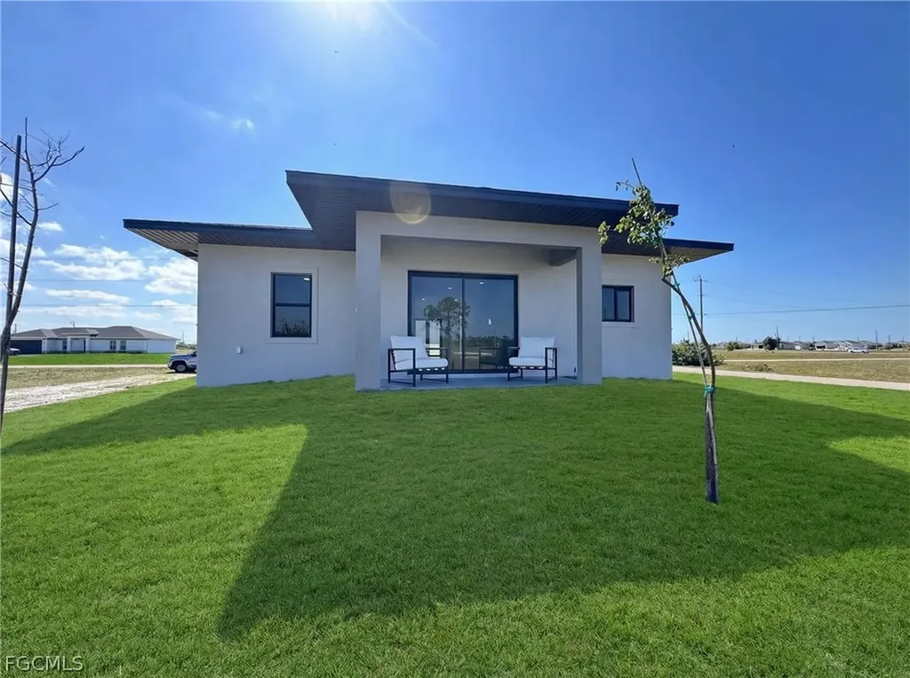 4116 NW 20th Terrace Cape Coral FL 33993