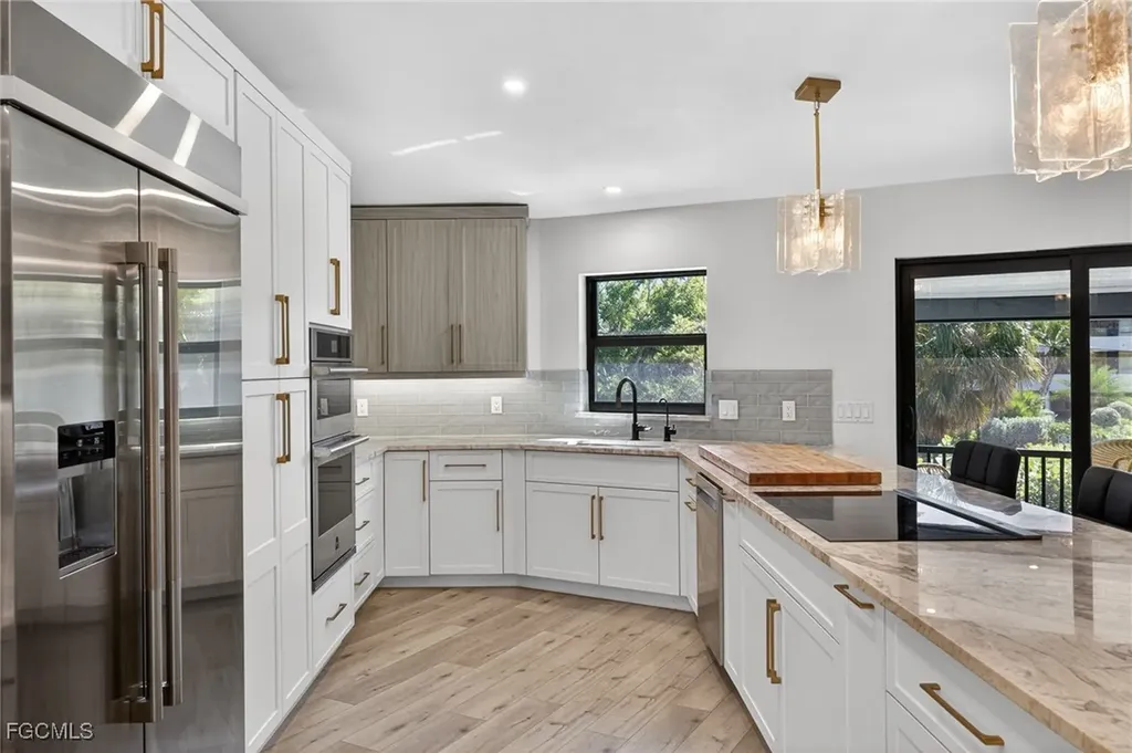 1666 Middle Gulf Drive Sanibel FL 33957