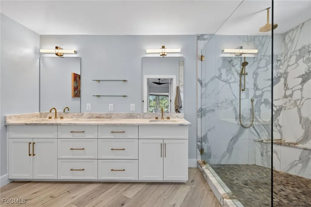 1666 Middle Gulf Drive Sanibel FL 33957