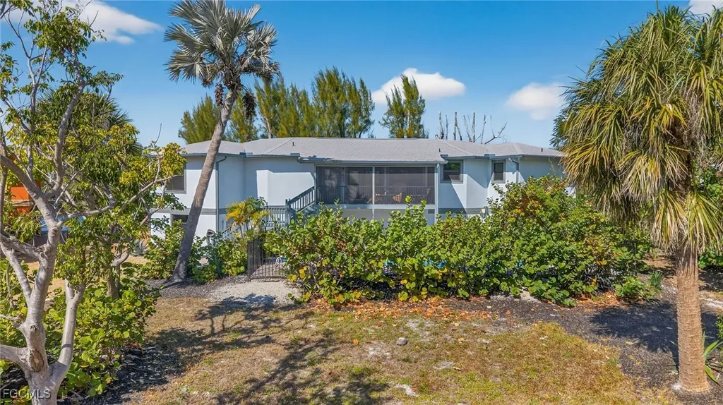 1666 Middle Gulf Drive Sanibel FL 33957