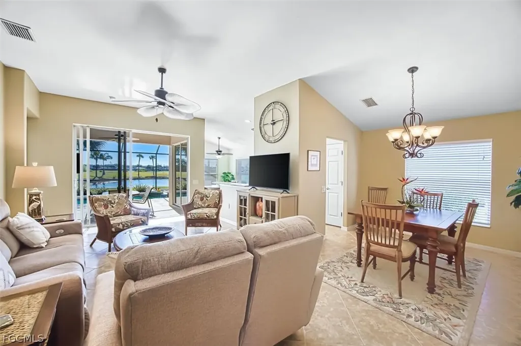 10089 Oakhurst Way Fort Myers FL 33913