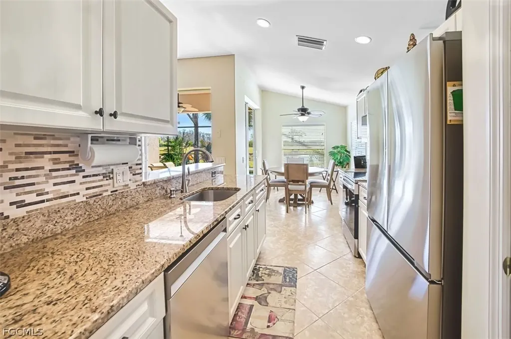 10089 Oakhurst Way Fort Myers FL 33913