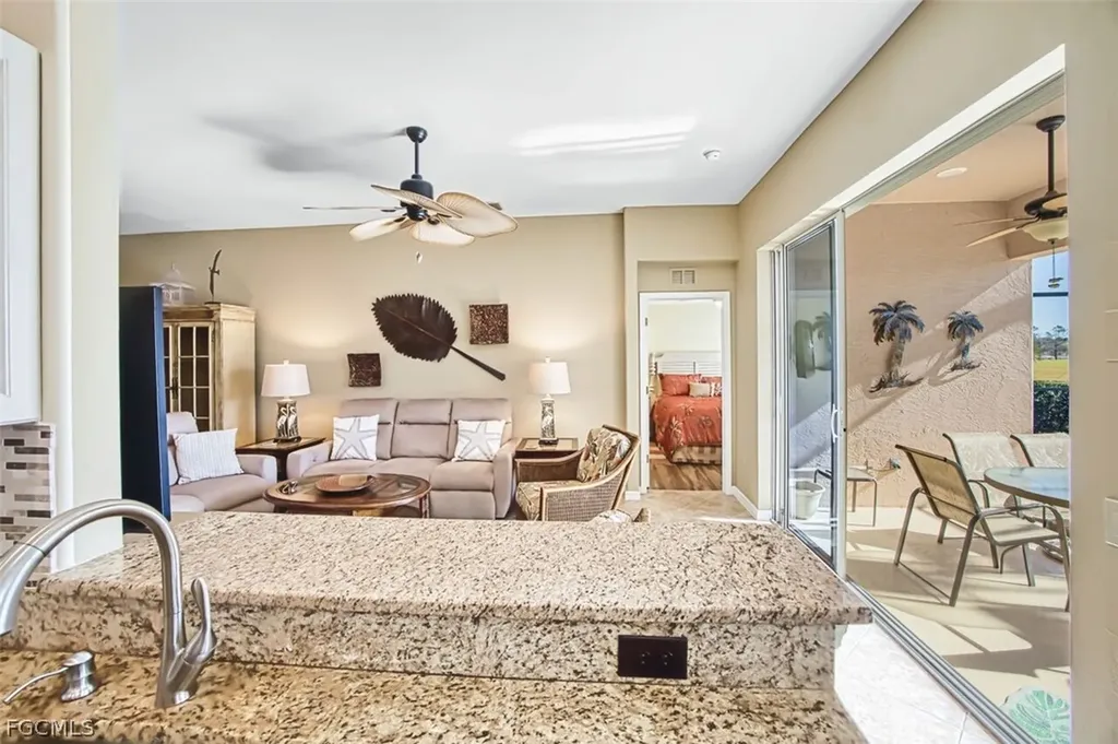 10089 Oakhurst Way Fort Myers FL 33913