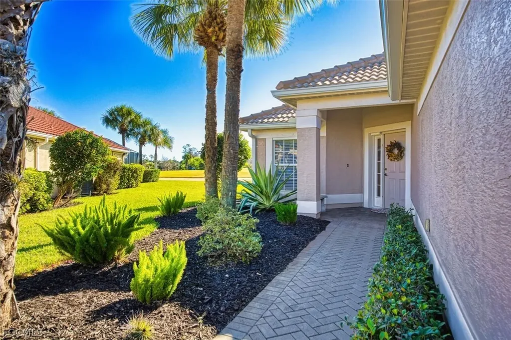 10089 Oakhurst Way Fort Myers FL 33913