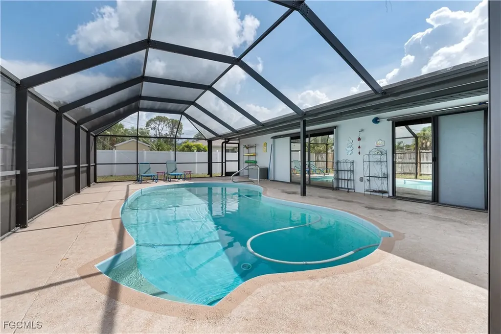 1041 S Salford Boulevard North Port FL 34287