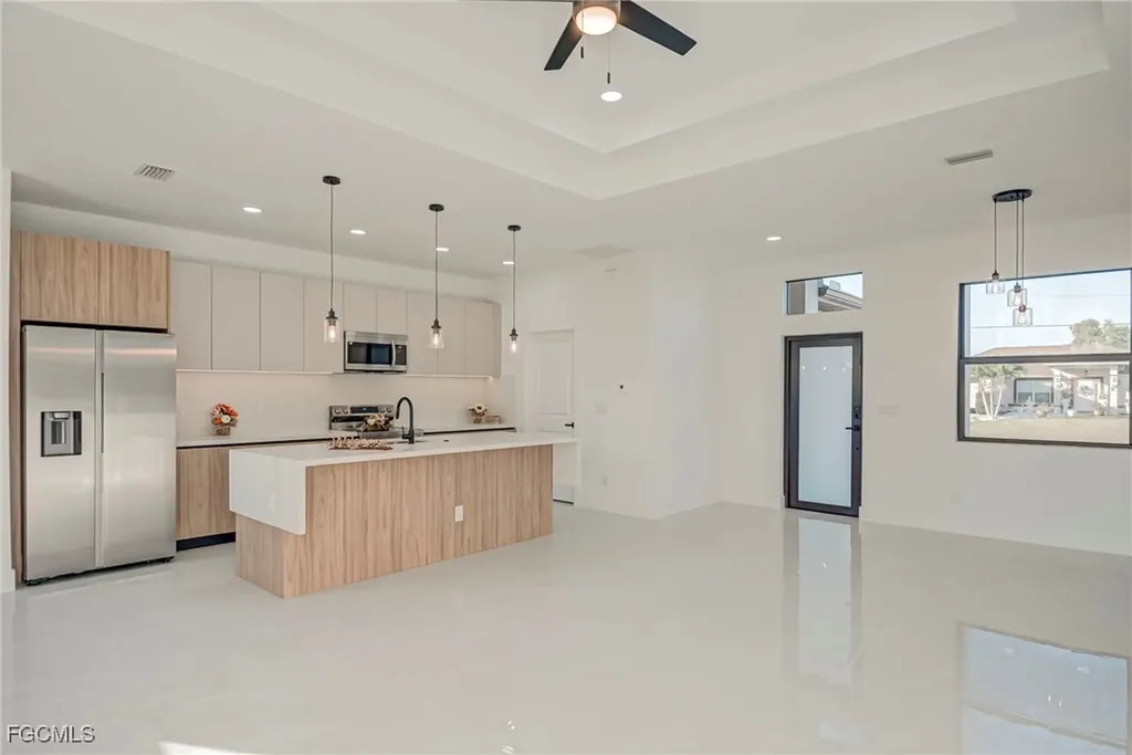 3601 28th Street SW Lehigh Acres FL 33976