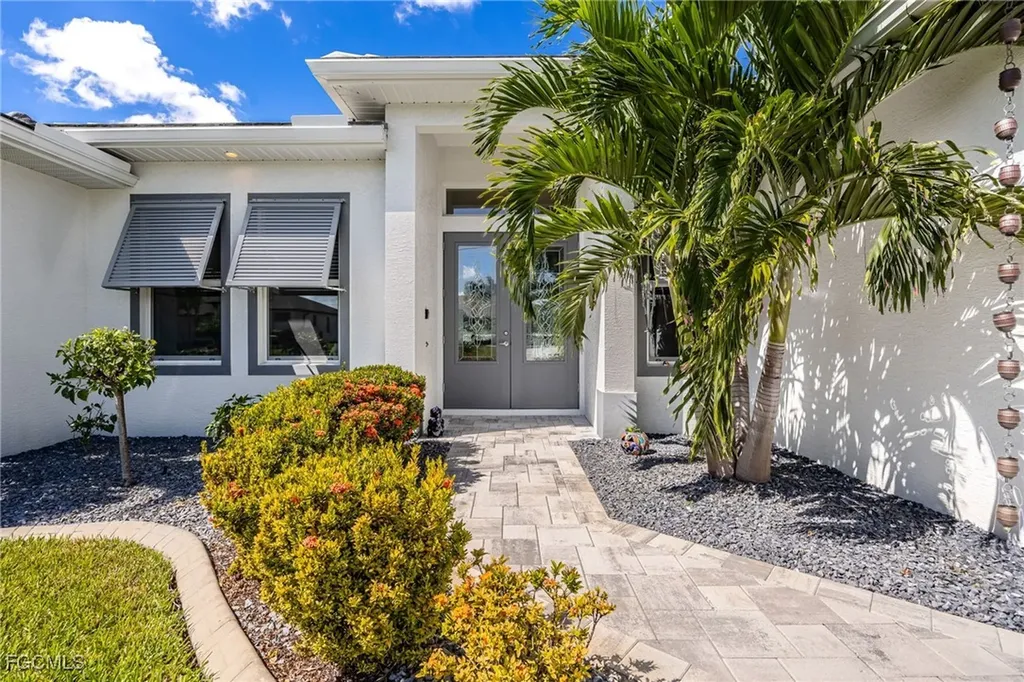 2626 SW 4th Place Cape Coral FL 33914
