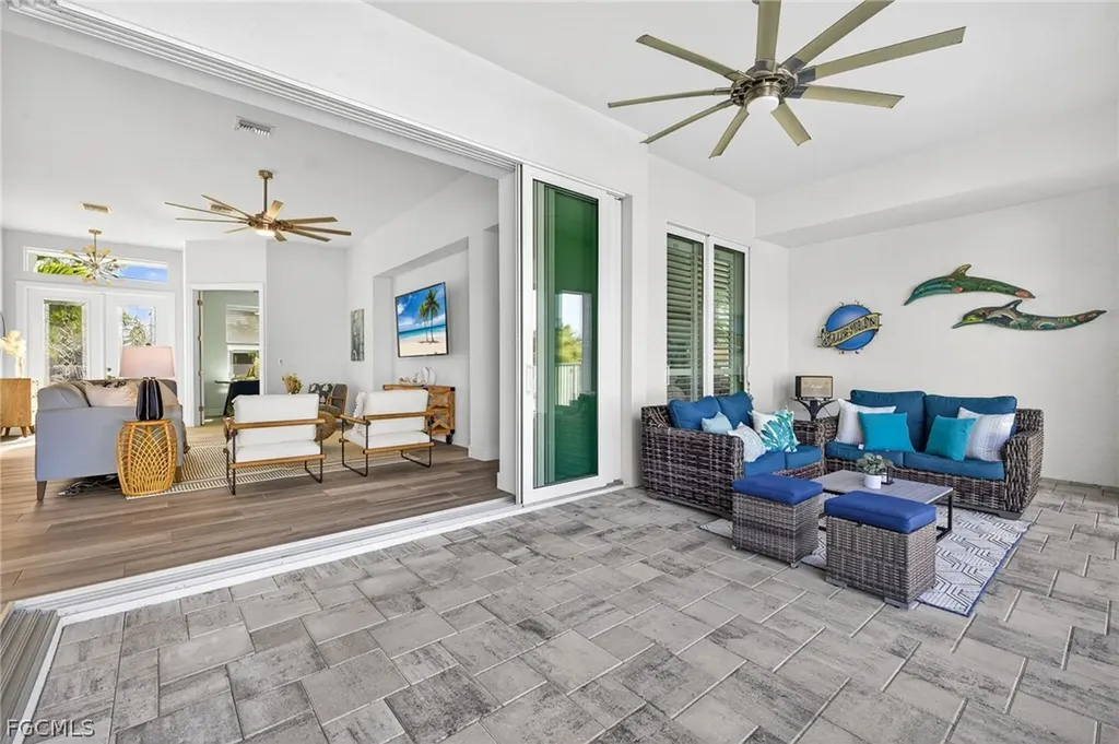 2626 SW 4th Place Cape Coral FL 33914