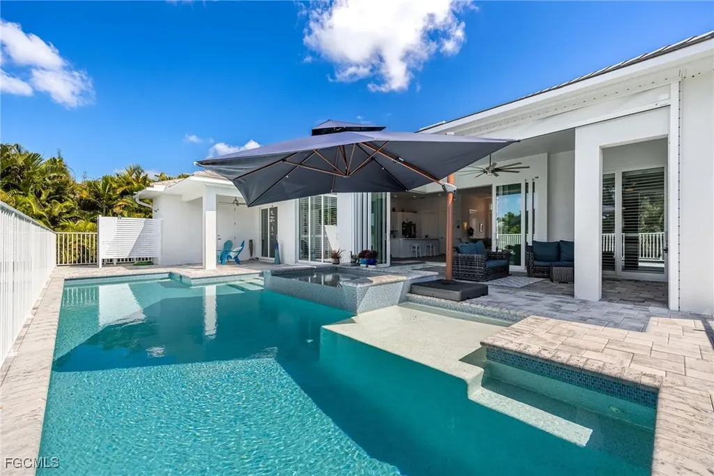 2626 SW 4th Place Cape Coral FL 33914