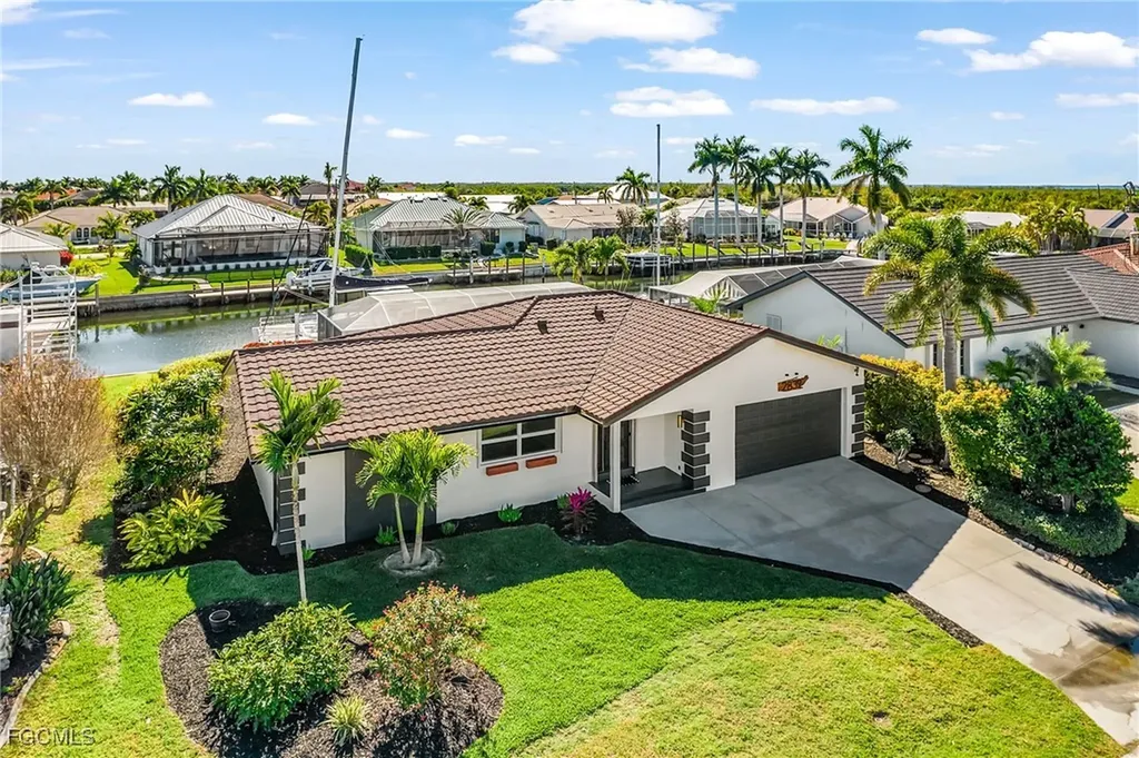 2839 Via Paloma Drive Punta Gorda FL 33950