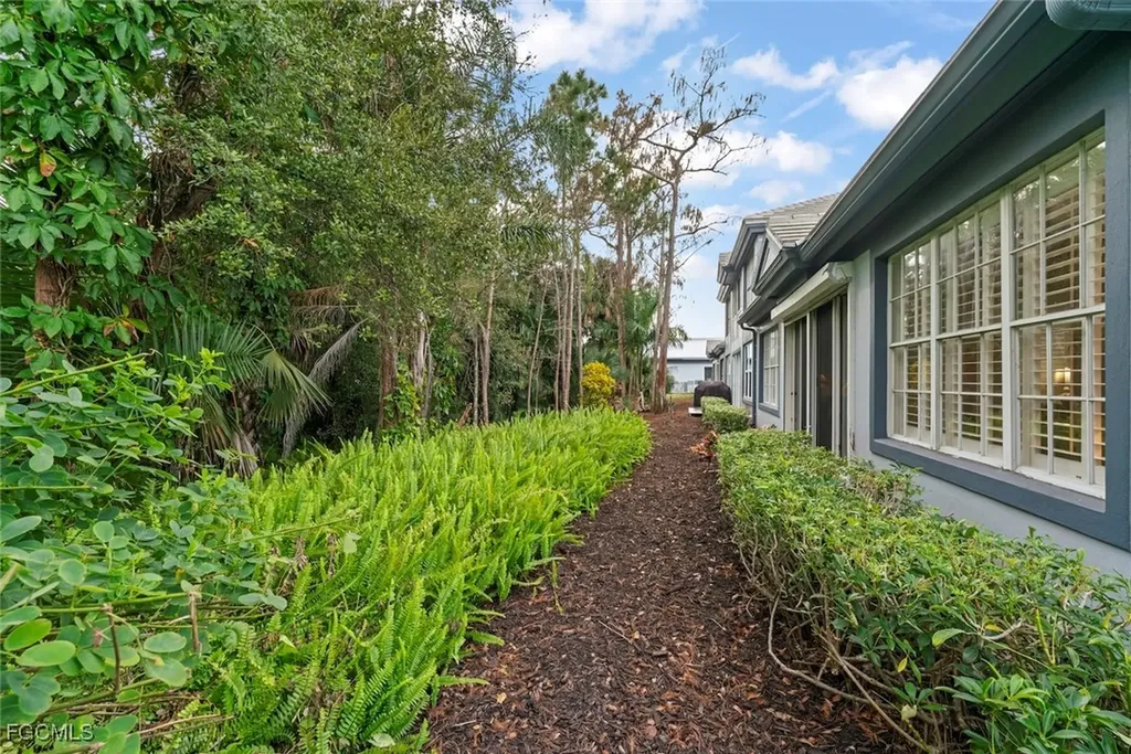 8026 Glen Abbey Circle Fort Myers FL 33912